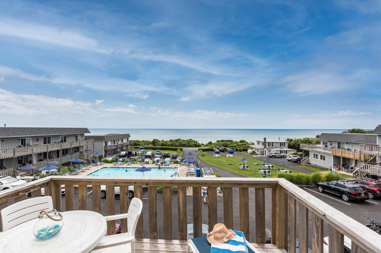 Hartman'S Briney Breezes Beach Resort Montauk Exterior photo