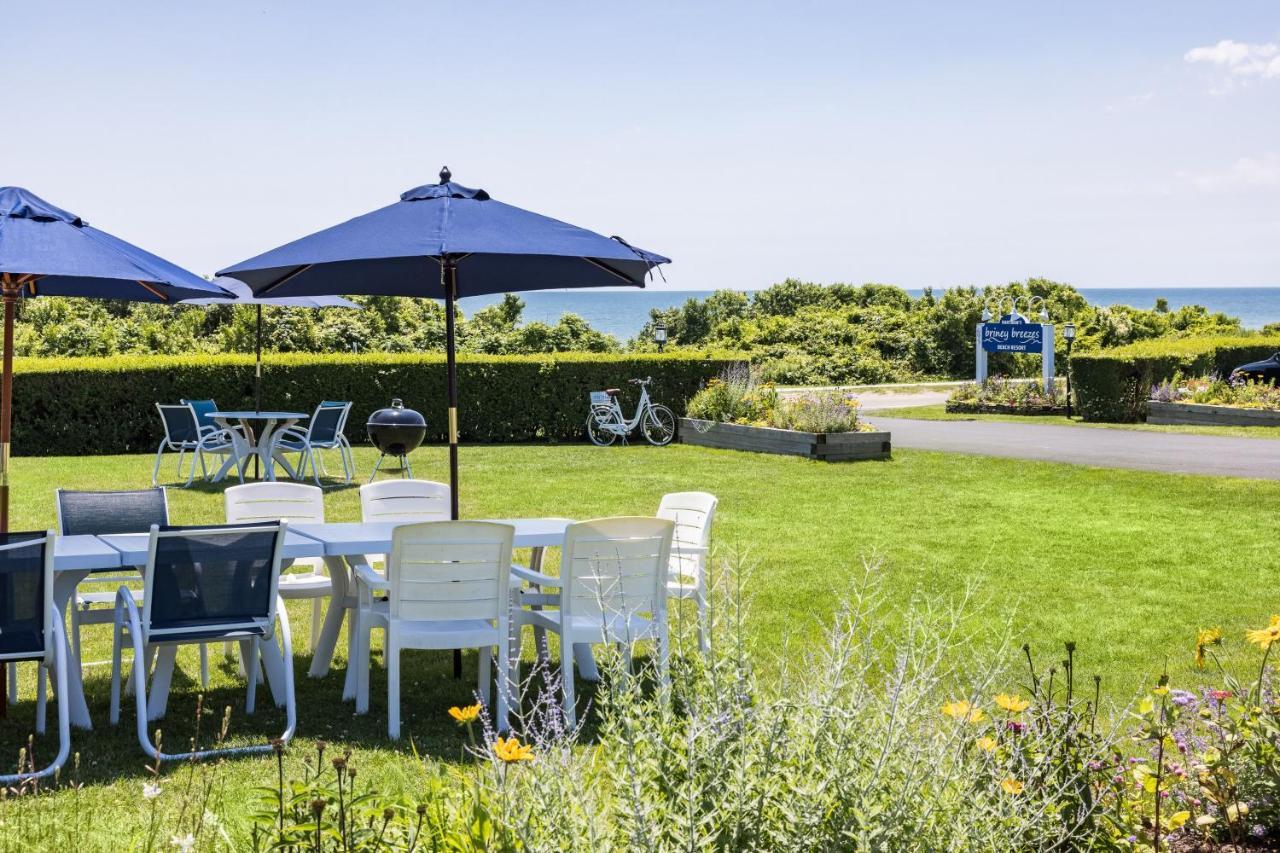 Hartman'S Briney Breezes Beach Resort Montauk Exterior photo