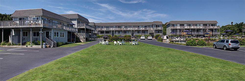 Hartman'S Briney Breezes Beach Resort Montauk Exterior photo