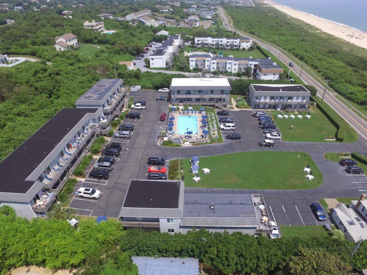 Hartman'S Briney Breezes Beach Resort Montauk Exterior photo